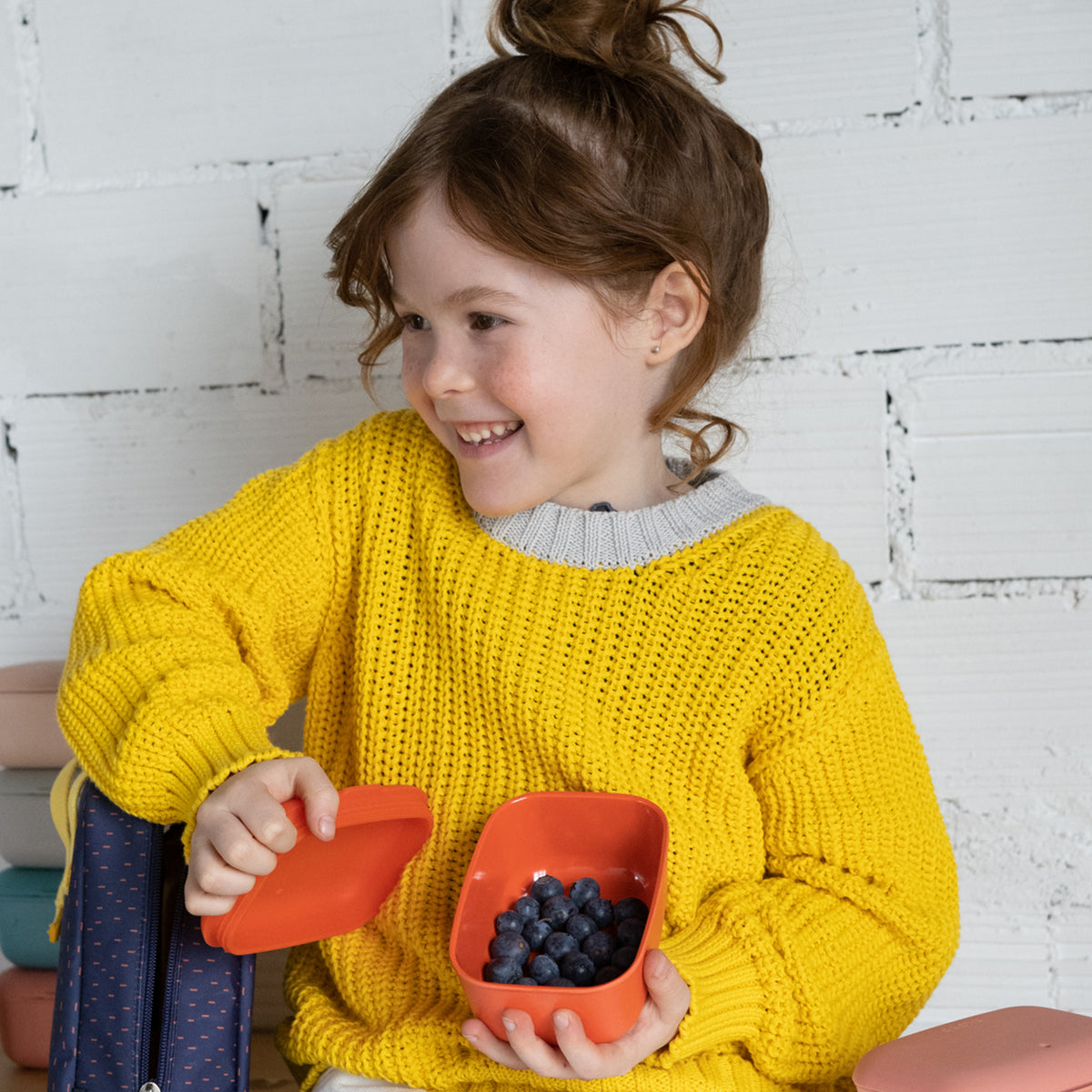 11 oz Store & Go Food Container - Persimmon